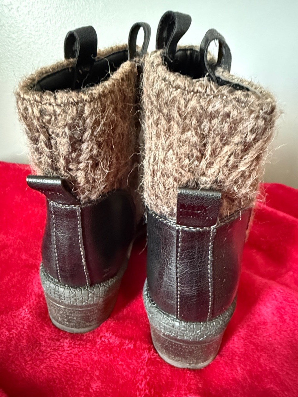 Muk Luks
Women's Black Ombré Leather Ankle Boots with Brown Knit Cuff - Picture 2 of 5
